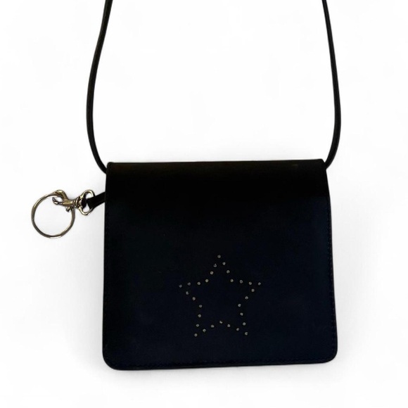Black 90's/2000's Shoulder/Crossbody Bag With Studded Star Design & Keychain - Picture 8 of 13